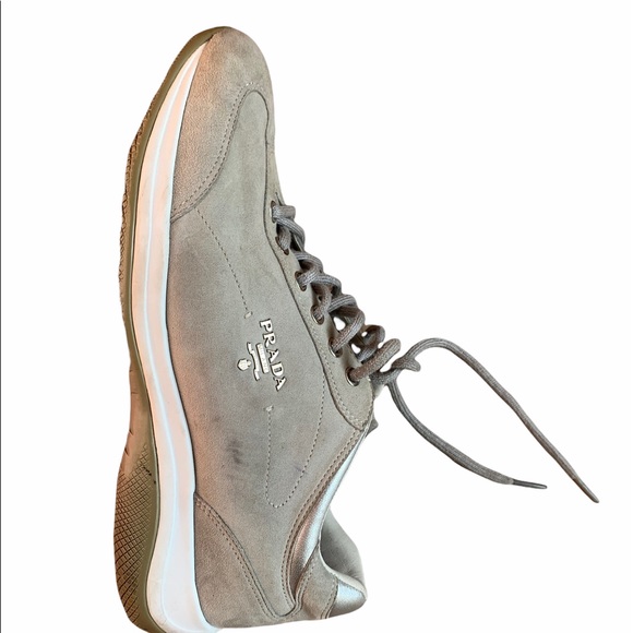 AUTHENTIC VINTAGE PRADA SNEAKERS - Picture 4 of 8